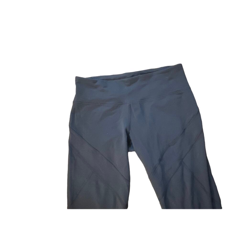 Women 6 Lululemon Gray Capri Crop Leggings Pants Tie Bottom Yoga Athletic - Picture 2 of 6